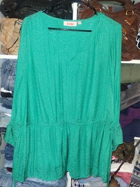 Evri Green Blouse Vintage  Size 1X🌼💚